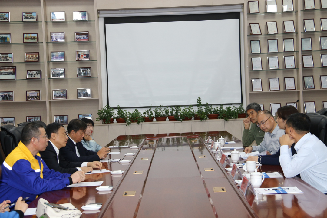 青島市科技局基礎研究處處長李欣一行蒞臨銳智考察指導市重點實驗室建設工作 青島市科技局基礎研究處處長李欣一行蒞臨銳智考察指導市重點實驗室建設工作